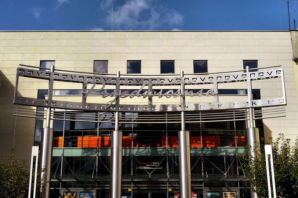 Nove Kino Przedwiośnie
