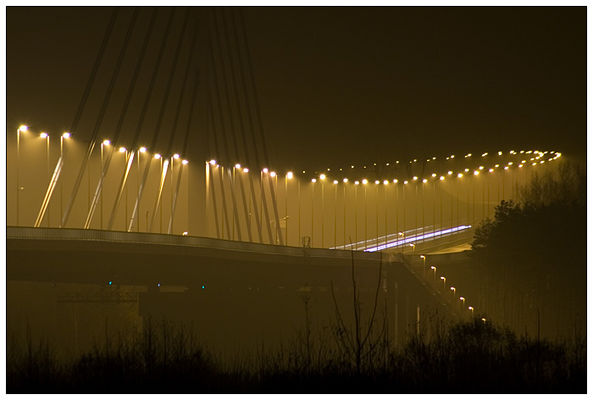 Droga świetlna
Słowa kluczowe: Most Solidarności Nowy