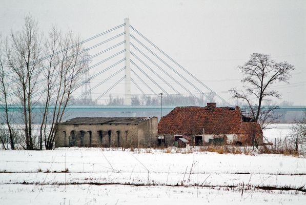 Stary Dom vs Nowy Most
