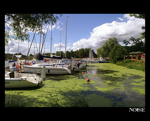 Port w Nowym Duninowie
Słowa kluczowe: port regaty żeglarstwo jacht duninów