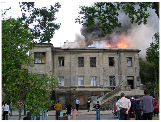 Pożar kamienicy przy ul. Rybaki 7
