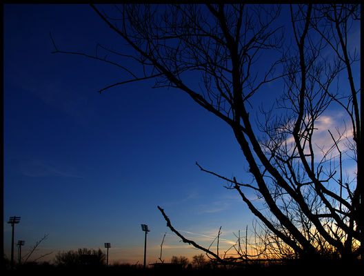 Jar Brzeźnicy
w oddali widoczny stadion im. K. Górskiego.
Słowa kluczowe: stadion jar Brzeźnica Parowa