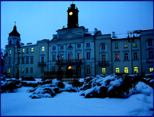 Urząd Miasta
eksperyment
