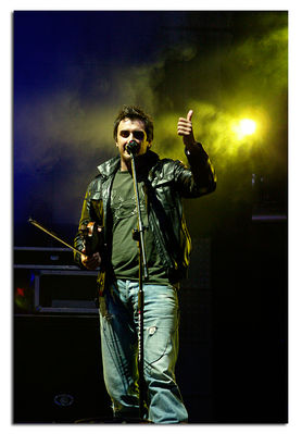 Sebastian Karpiel-Bułecka
lider i wokalista zespołu Zakopower
