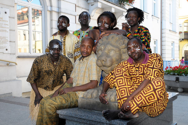 Serce Afryki czyli Motema Africa
http://www.krab.pl/info/motema_africa.html
