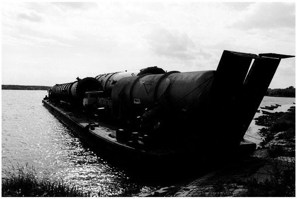 transport wodny elementów instalacji petrochemicznych
