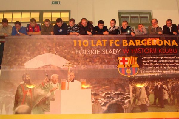 FC Barcelona- polskie ślady w historii klubu.  
plakat w muzeum 17 listopada
Słowa kluczowe: muzeum