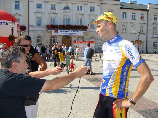 52 Międzynarodowy wyścig kolarski dookoła Mazowsza
 1 sierpnia 2009 Płock - wywiad z liderem
Słowa kluczowe: wyścig kolarski 