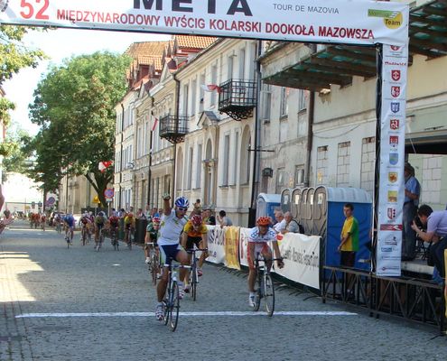52 Międzynarodowy wyścig kolarski dookoła Mazowsza
 1 sierpnia 2009 Płock - Meta
Słowa kluczowe: wyścig kolarski 
