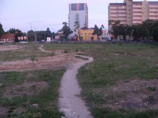 Słowa kluczowe: plac mleczarnia