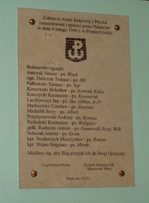 Tablica pamięci 
Uroczyste odsłonięcie tablicy pamięci  - Żołnierzom AK - żołnierzom wyklętym odbędzie się w kościele św. Stanisława Kostki w dniu 11 kwietnia 2010 r.
Słowa kluczowe: Stanislawowka Tablica pamięci 