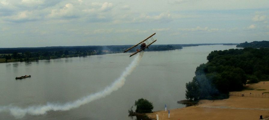 piknik lotniczy 
2010 r
Słowa kluczowe: piknik lotniczy 