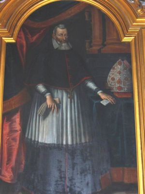 51 bp Marcin Szyszkowski
sprowadził do Płocka jezuitów w 1611 r. Powierzył im ambonę w katedrze, oddał do dyspozycji kościół św. Michała, jakąś kamienicę na klasztor, istniejącą już od XII wieku szkołę kolegiacką, ostatnio prowadzoną przez benedyktynów, oraz kilka domów na plac, pod przyszłe kolegium.
