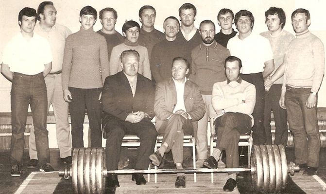 Sekcja podnoszenia ciężarów
Klub sportowy Wisła Płock - 1975 r.
źródło: ze strony internetowej Wisły Płock
Słowa kluczowe: ciężarowcy 