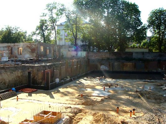 Kolegialna 17
Trwa budowa nowej Przychodni
Słowa kluczowe: Kolegialna