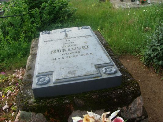 mogiła księdza
cmentarz przy ulicy Gościniec
