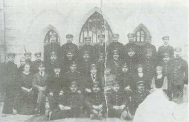 pracownicy zakładu karnego w Płocku
lata 30, wiek XX

"Z dziejów więziennictwa płockiego" ks. M. Grzybowski
