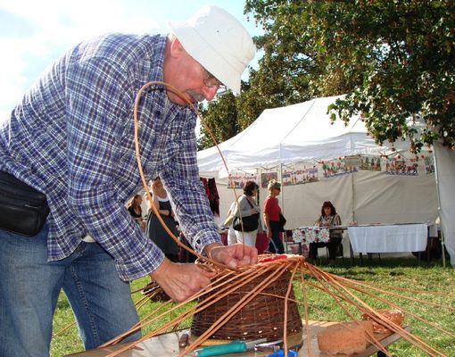 Piknik Archeologiczno Etnograficzny 2009
wikliniarz
Słowa kluczowe: Piknik Archeologiczno Etnograficzny