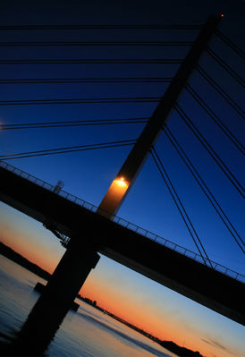 Most Solidarności
Słowa kluczowe: most solidarności zachód wisła