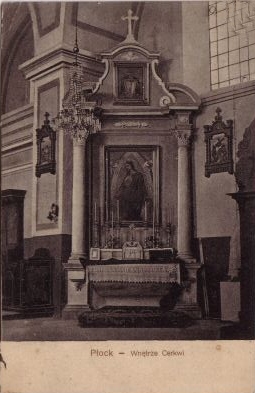 Wnętrze kościoła farnego
Błąd w podpisie zdjęcia.
