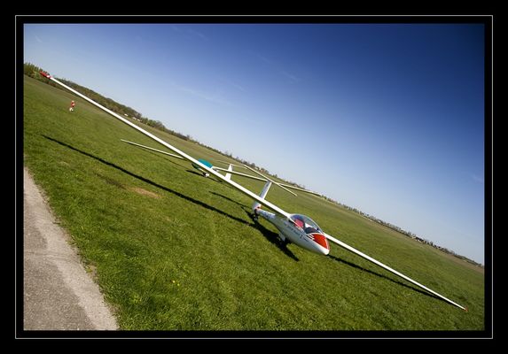 Żyroskop ;)
Lotnisko 
