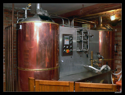 Aparatura...
... do produkcji browaru w Hotelu Płockim
