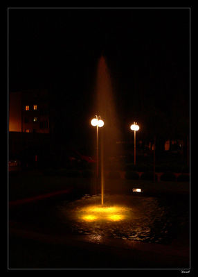 Fontanna na tyłach Hotelu Płock - CJK
