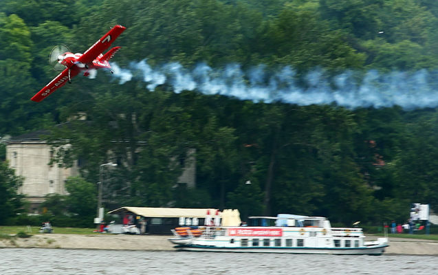 IV piknik lotniczy
Jeden z członków Grupy Żelazny
Zlin Z-50L
