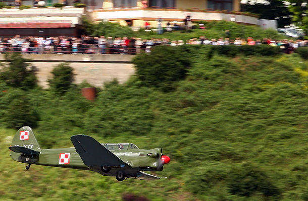 IV piknik lotniczy 
Jak - 18 
