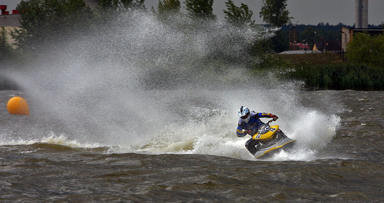 Mistrzostwa Polski Skuterów Wodnych
Płock 2008
