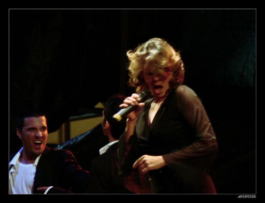 Sandra
Dzień Chemika 2006
Słaba jakość - wybaczcie stałem daleko :)
Słowa kluczowe: dhp06