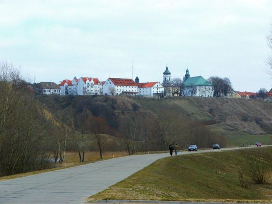 Fara Spichlerz i inne
