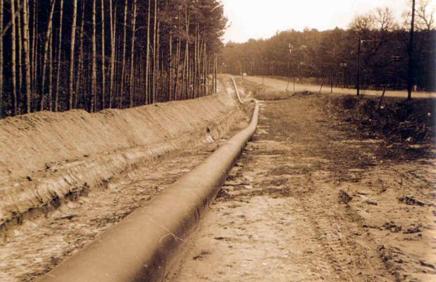 Budowa rurociągu Przyjaźń
Łąck
