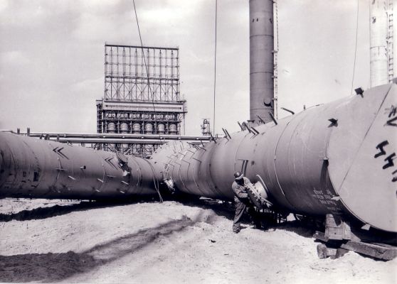 Budowa Instalacji Butadienu /Stary Butadnien/
Montaż kolumny.
