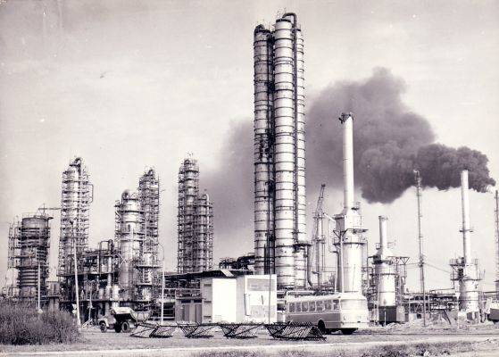 Budowa Instalacji Ekstrakcji Aromatów
