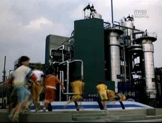 "PAN KLEKS W KOSMOSIE"
Scena z filmu Krzysztofa Gradowskiego PAN KLEKS W KOSMOSIE. Kombinat
Słowa kluczowe: PAN KLEKS W KOSMOSIE