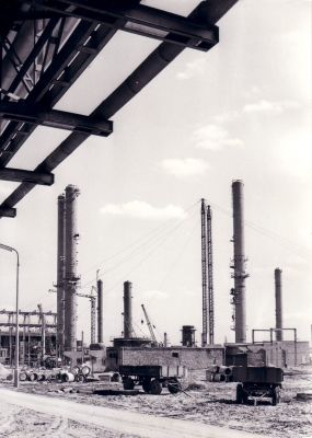 Budowa Instalacji Ekstrakcji Aromatów
