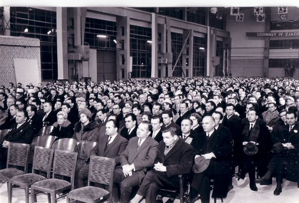 Uroczystość otwarcia Kombinatu
Hala Warsztatów Centralnych
