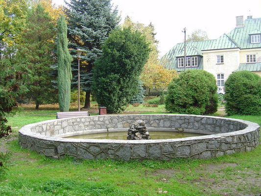 Fontanna
Teren Państwowej Wyższej Szkoły Zawodowej - Trzepowo
