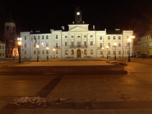 Ratusz
Słowa kluczowe: Ratusz