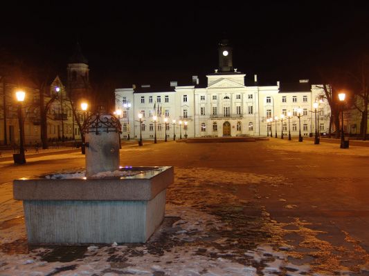 Ratusz
Słowa kluczowe: Ratusz