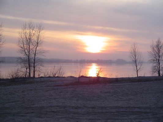 Zachód nad Wisłą
gdzieś na wysokości "Wcześniaka"
