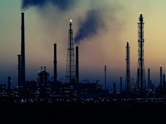 Orlen
Słowa kluczowe: orlen, kombinat, petrochemia