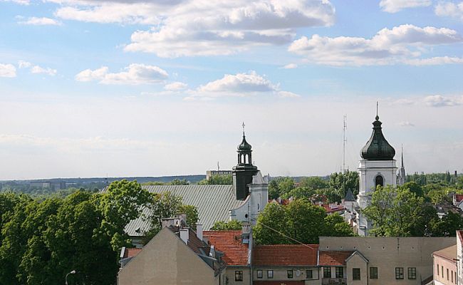 Kościół św. Bartłomieja.
Widok z wieży obserwatorium astronomicznego.
