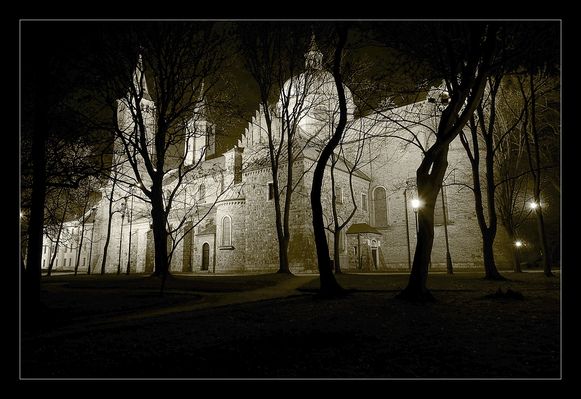 Park i Katedra
a co tam, że po raz enty
