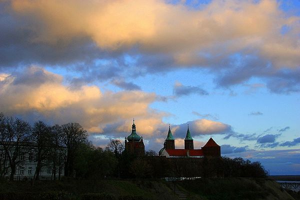 Zachód słońca na Tumach.
