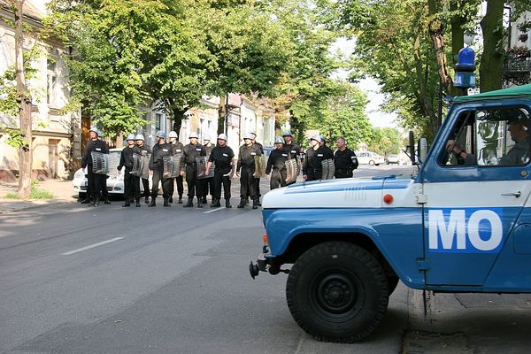 Czerwiec 76r.
Oddział ZOMO rusza na demonstrantów.
Słowa kluczowe: co76