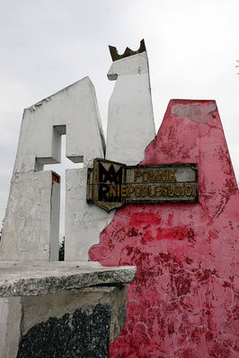 Bodzanów -  Pomnik Niepodległości.
