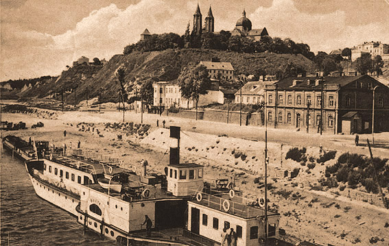 Statek Bałtyk 1940r
Statek Bałtyk 1940r. Jedyny statek któremu Niemcy w czasie wojny nie zmienili nazwy.
