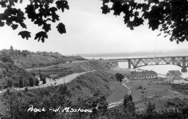 Ulica nowomostowa
Ulica nowomostowa
